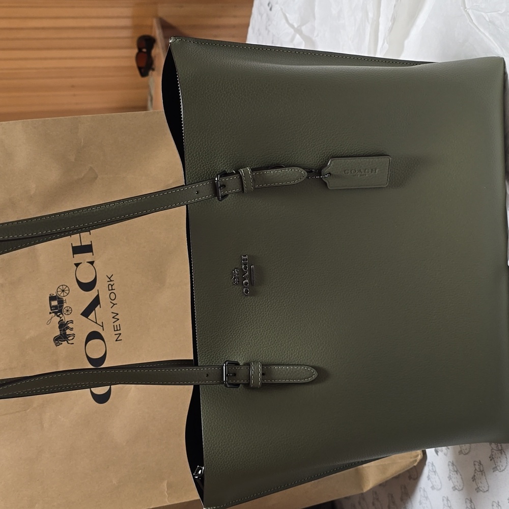 LTH MOLLY TOTE